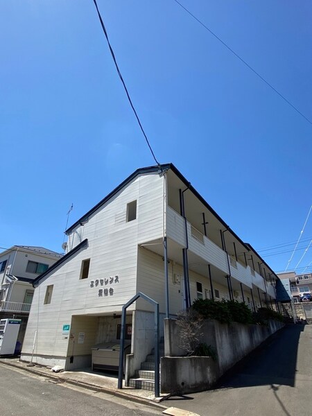 エクセレンス東仙台外観写真