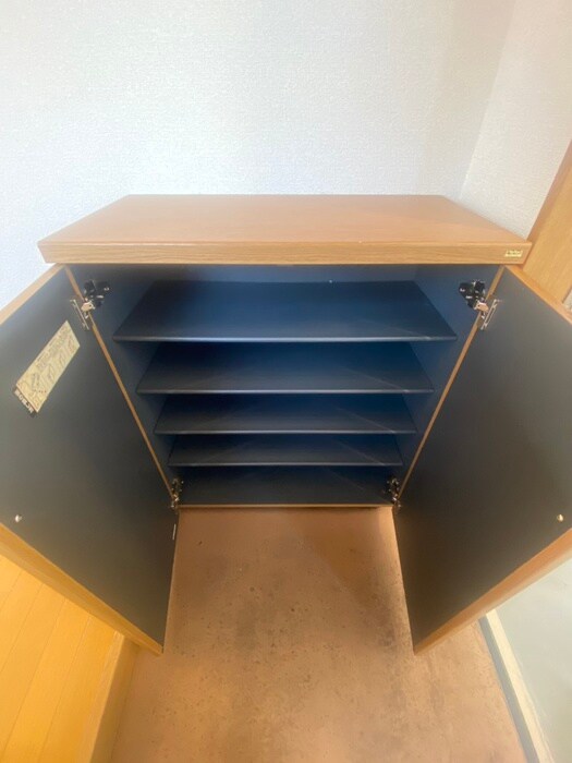 物件内観写真15　(靴箱)