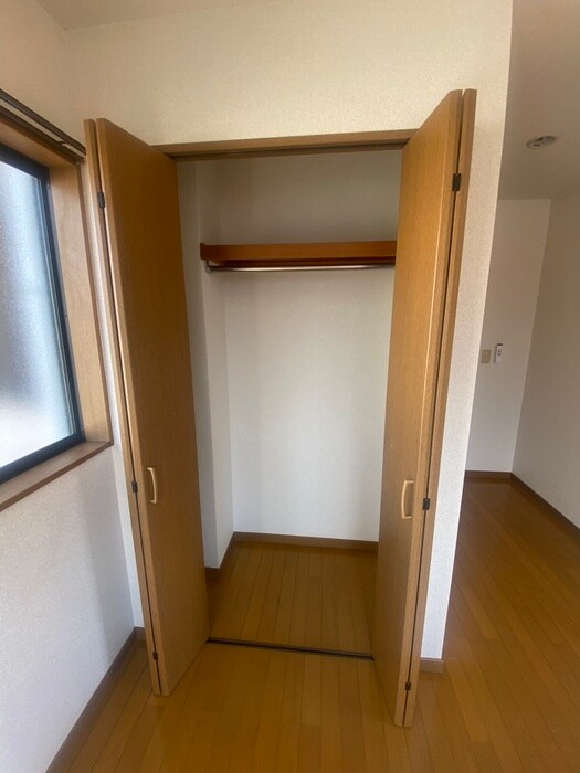 物件内観写真16　(収納)