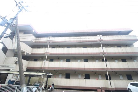 八木山アベニュ－外観写真