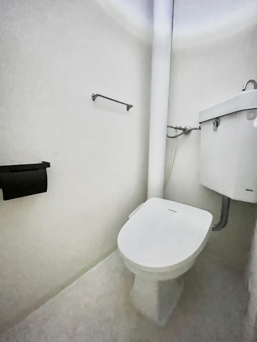 物件内観写真14　(トイレ)