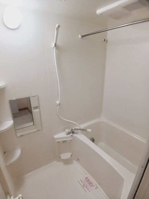 物件内観写真8　(バス／シャワールーム等)