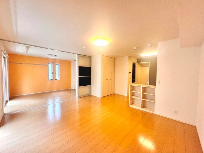 物件内観写真8　(居室)