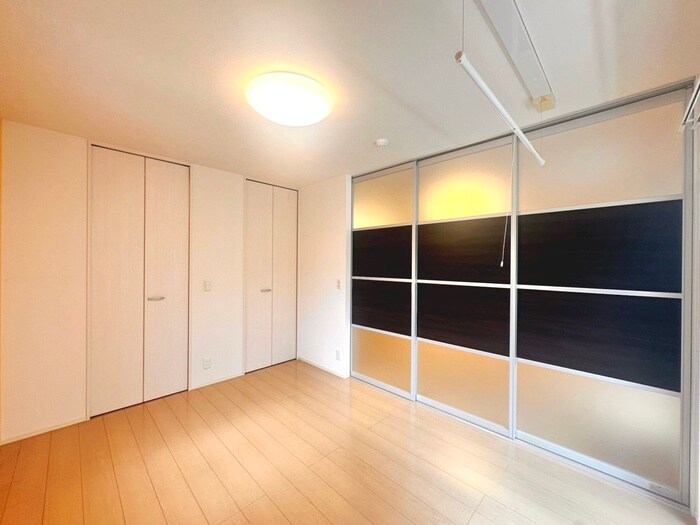 物件内観写真10　(居室)