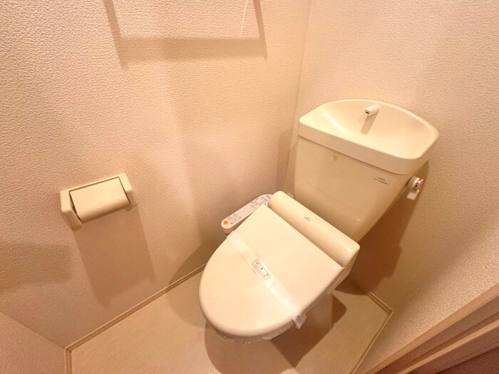 物件内観写真17　(トイレ)