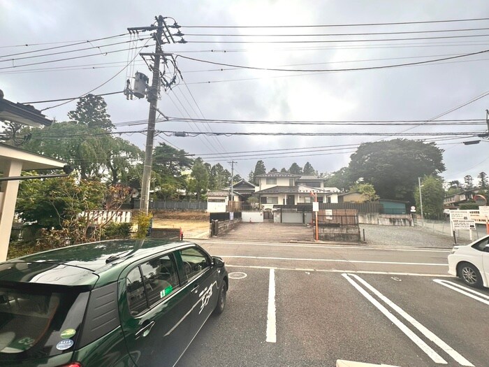 物件内観写真22　(室内からの展望)