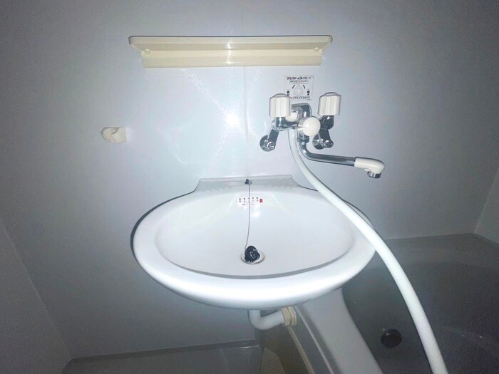 物件内観写真12　(洗面)