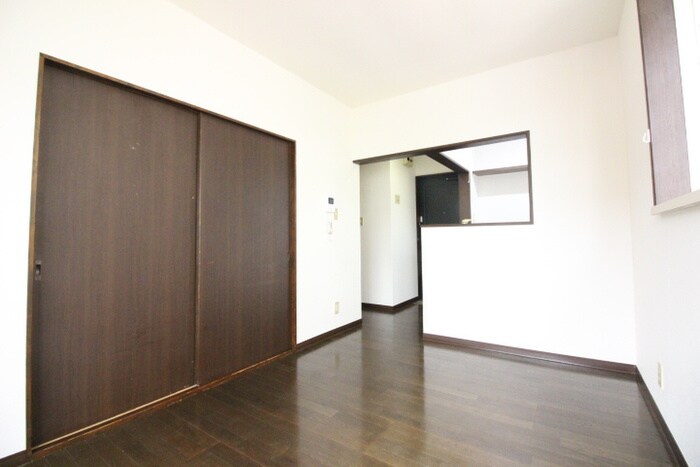 物件内観写真6　(内観写真)