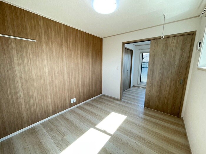 物件内観写真8　(居室)