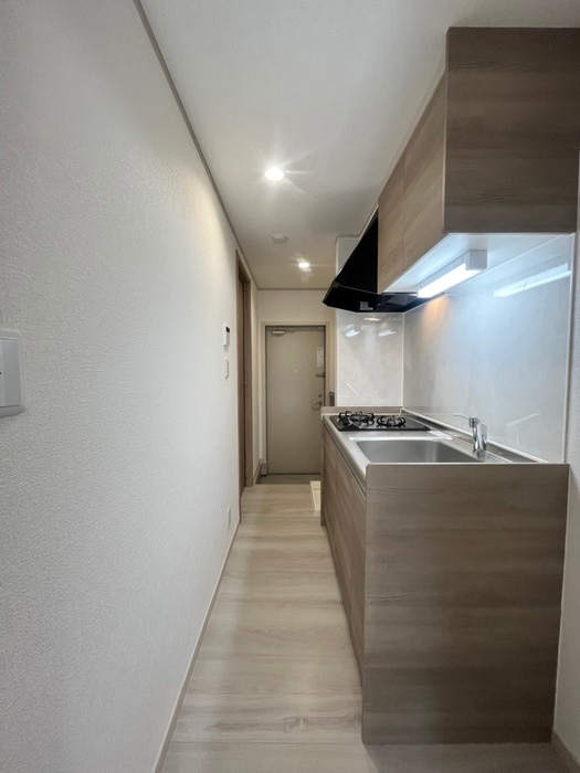 物件内観写真16　(廊下)