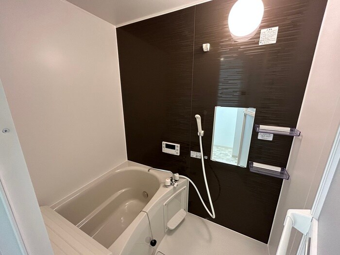 物件内観写真13　(バス／シャワールーム等)