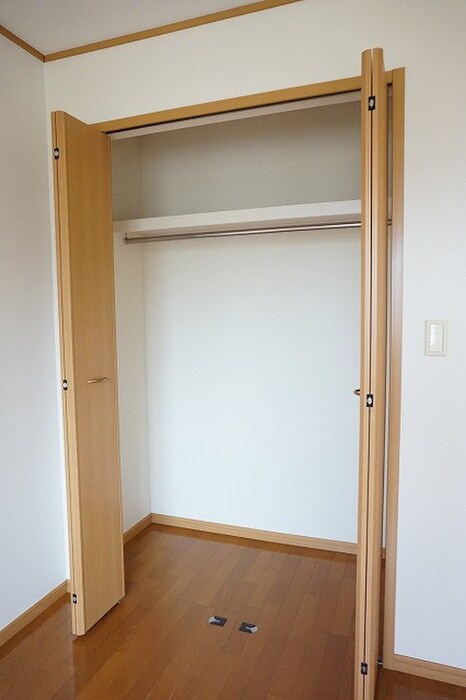 物件内観写真10　(収納)