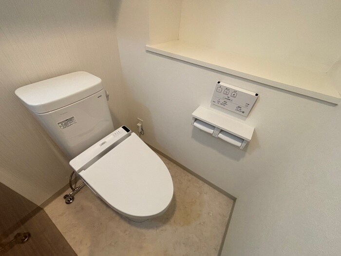 物件内観写真15　(トイレ)