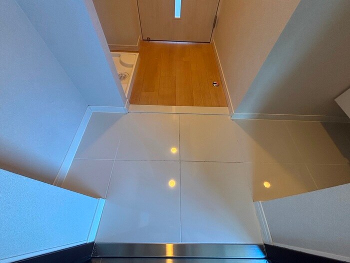 物件内観写真20　(玄関)