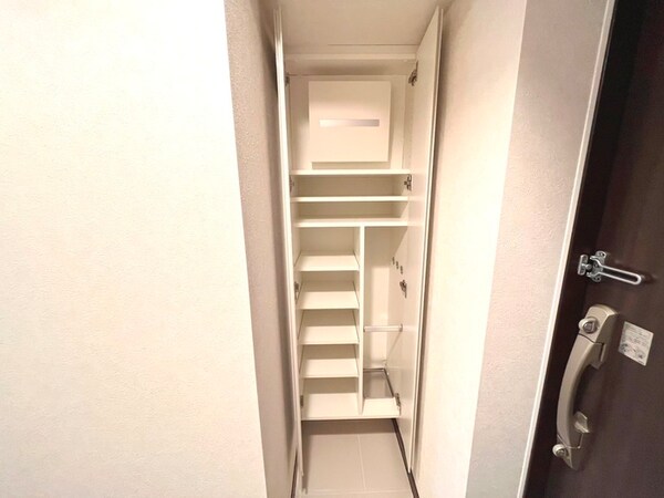 靴箱