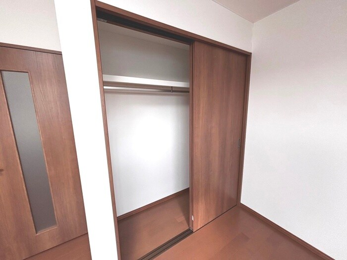 物件内観写真11　(収納)