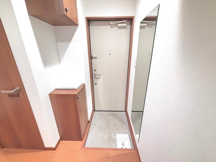 物件内観写真20　(玄関)