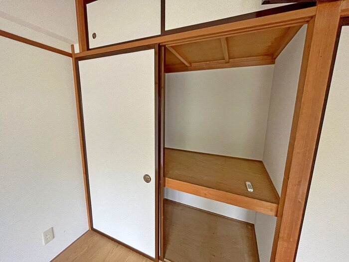 物件内観写真13　(収納)