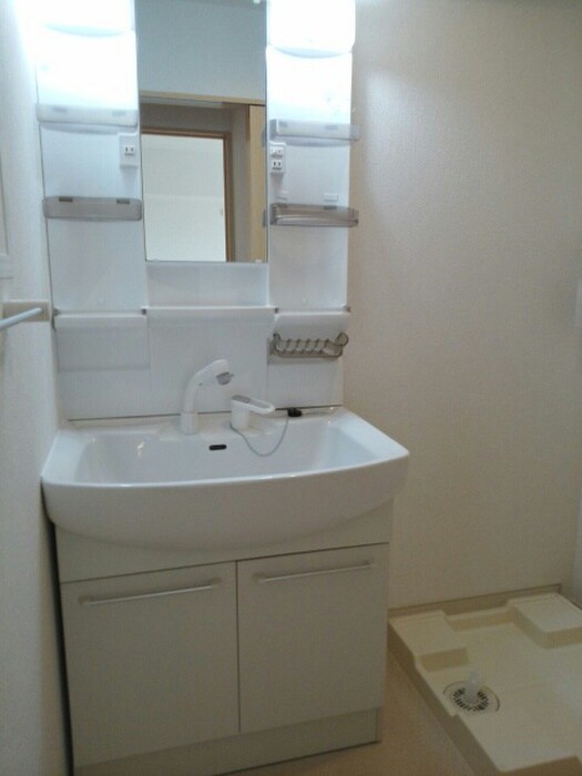 物件内観写真7　(洗面)