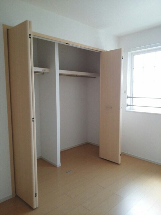 物件内観写真8　(収納)