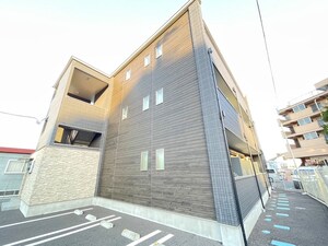 アリュール愛宕橋外観写真