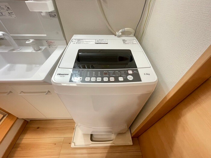 物件内観写真12　(洗濯機置場)