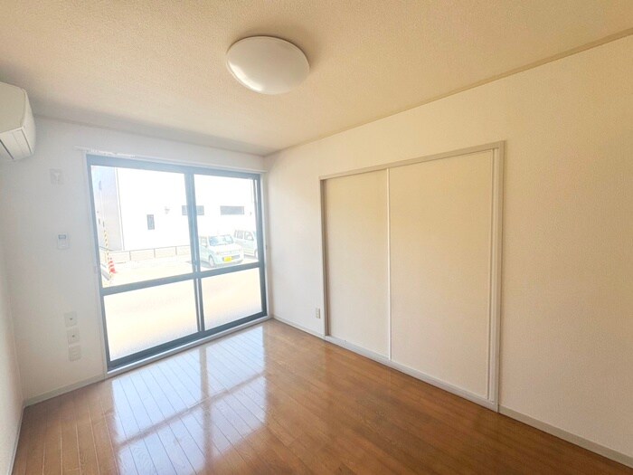 物件内観写真7　(居室)