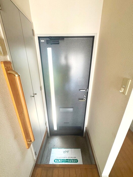物件内観写真20　(玄関)