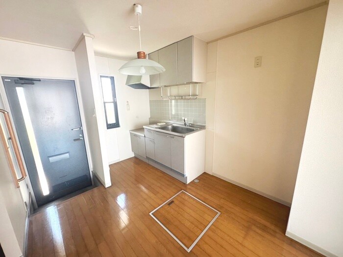 物件内観写真22　(廊下)