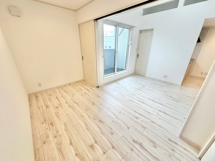 物件内観写真8　(居室)