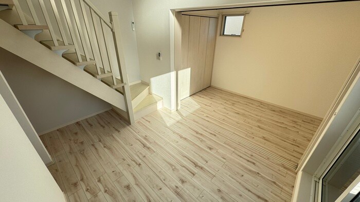 物件内観写真8　(居室)