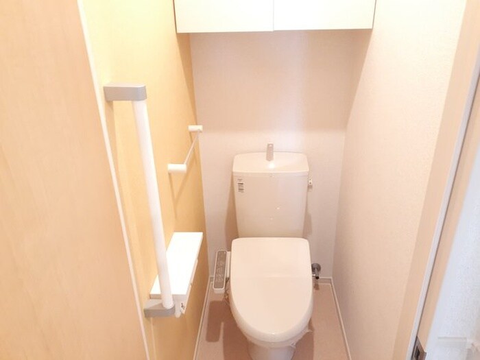 物件内観写真10　(トイレ)