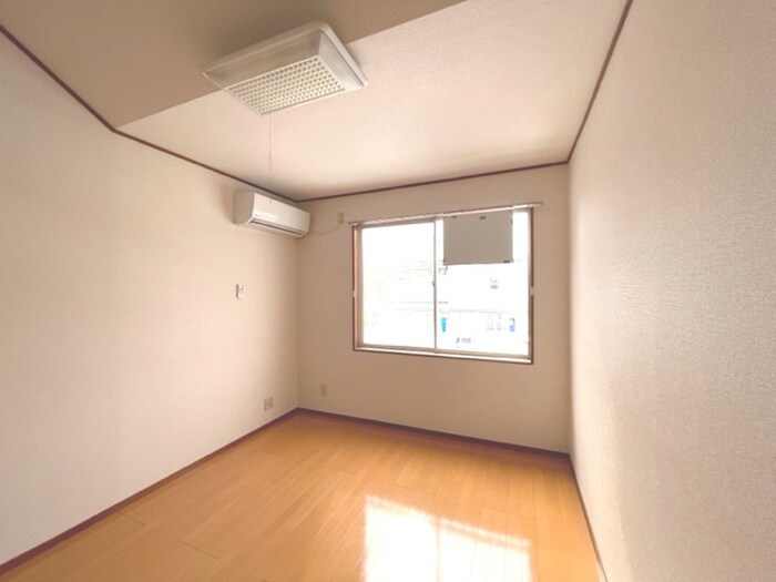 物件内観写真17　(居室)