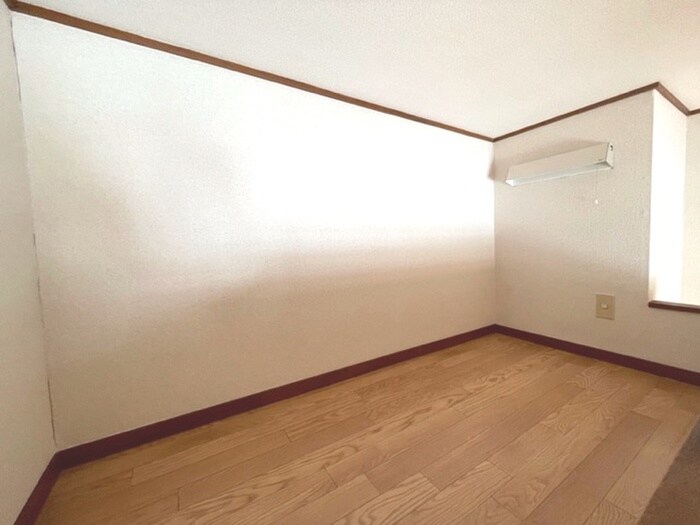物件内観写真19　(ロフト)