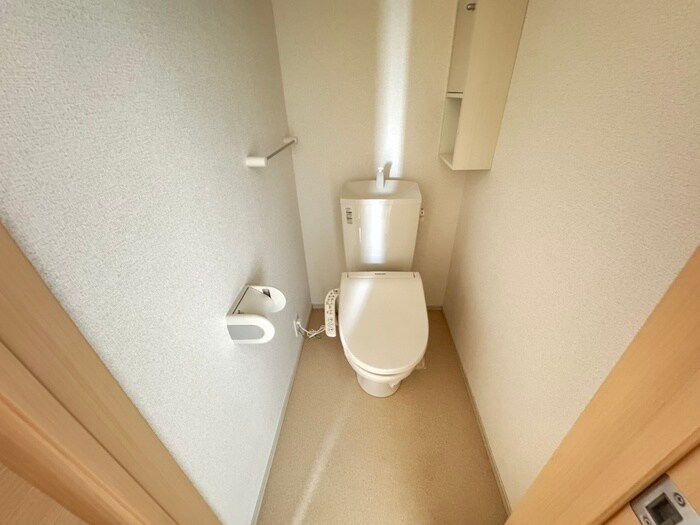 物件内観写真10　(トイレ)