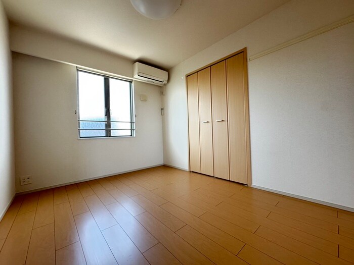 物件内観写真22　(居室)