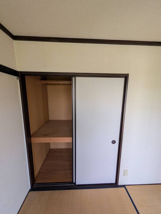 物件内観写真9　(収納)