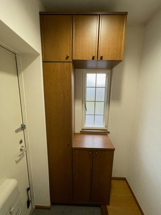 物件内観写真13　(靴箱)