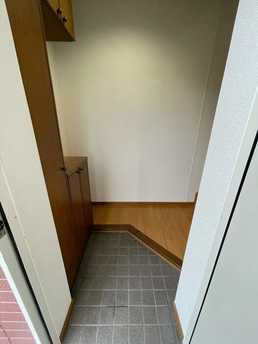 物件内観写真17　(廊下)