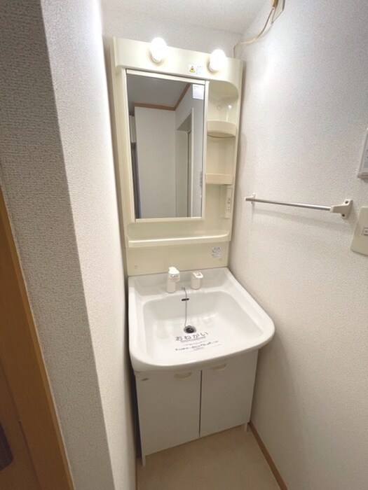 物件内観写真10　(洗面)