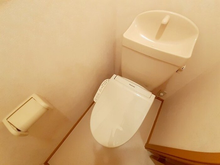 物件内観写真11　(トイレ)