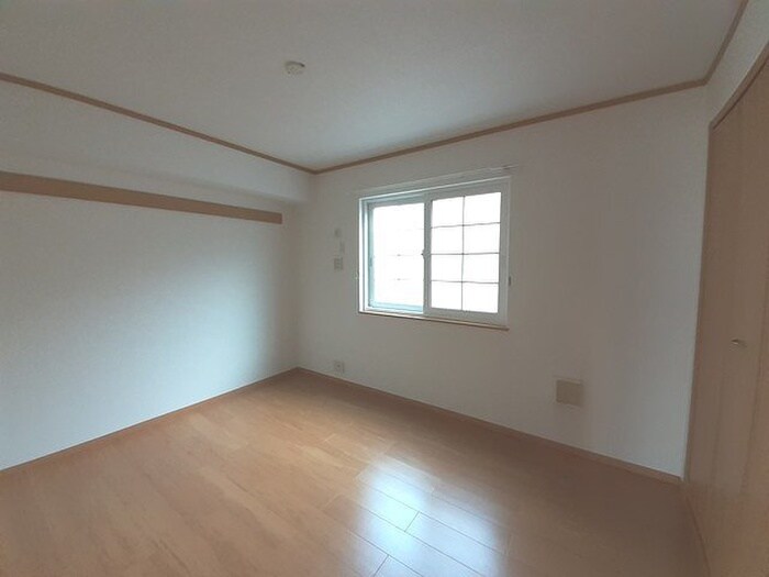 物件内観写真16　(居室)