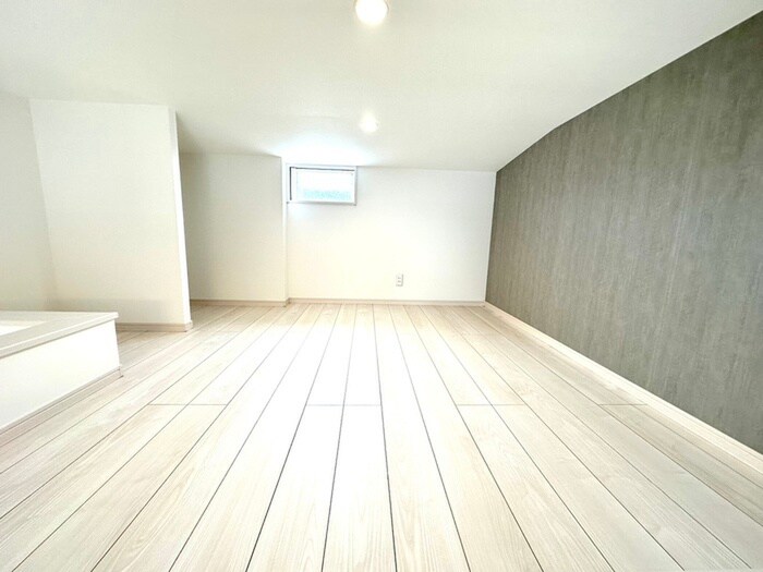 物件内観写真9　(ロフト)