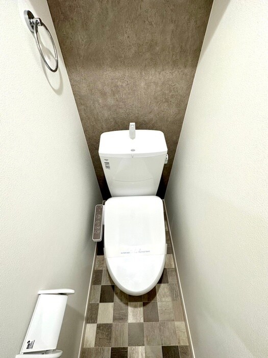 物件内観写真14　(トイレ)