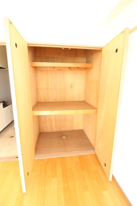 物件内観写真20　(収納)