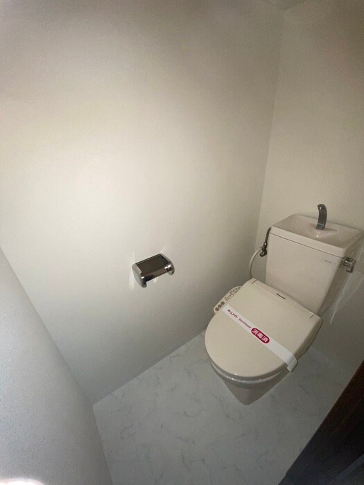 物件内観写真13　(トイレ)