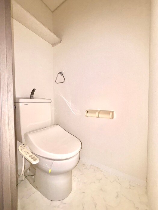 物件内観写真15　(トイレ)