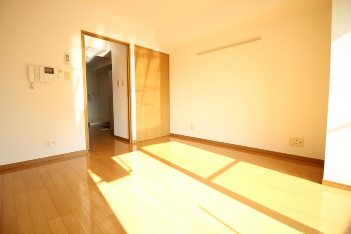 物件内観写真10　(居室)