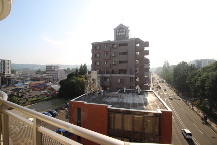 物件内観写真22　(室内からの展望)