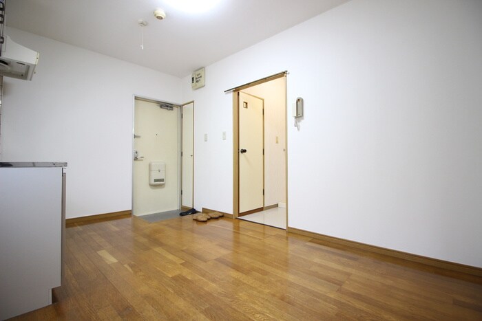 物件内観写真21　(居室)